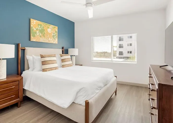 Apartment Landing Incredible 2Bd Pool Gym