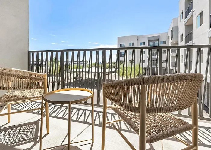 Apartment Landing Incredible 2Bd Pool Gym *