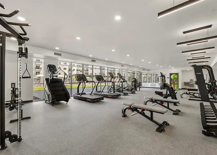Landing Incredible 2Bd Pool Gym *