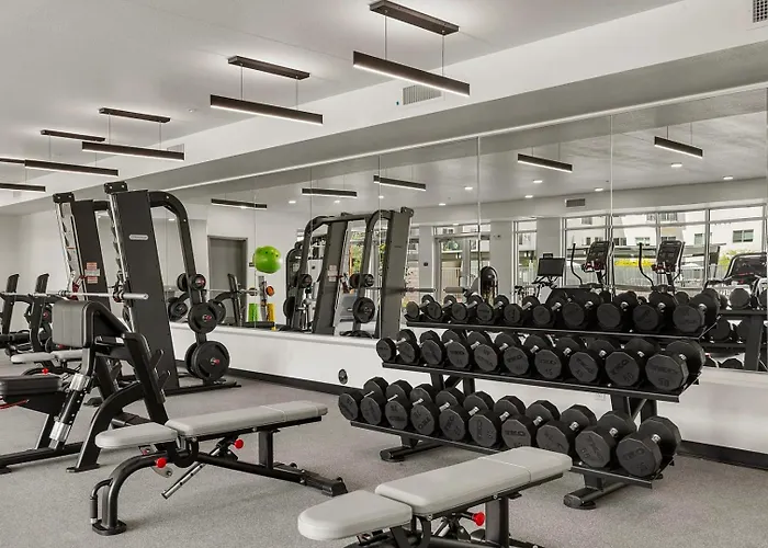 Apartment Landing Incredible 2Bd Pool Gym Phoenix