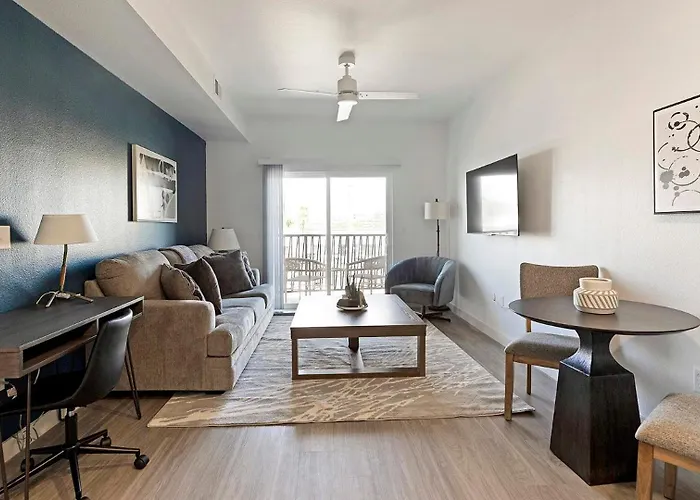 Apartment Landing Incredible 2Bd Pool Gym *